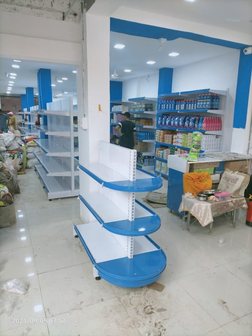 Mini Mall Display Rack In Proddatur